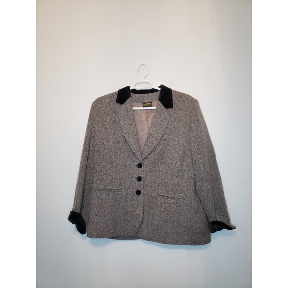 Geiger Collections Women 44 Outfit Set Button Front Blazer Skirt Gray Wool Tweed - Picture 3 of 5